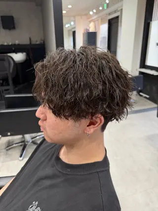ショート パーマ ユウ🪄 パーマ指名No1のヘアスタイル