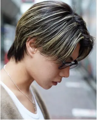 カラー メンズ fifth リュウセイのヘアスタイル