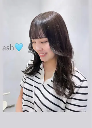 カラー 三村 桜生のヘアスタイル