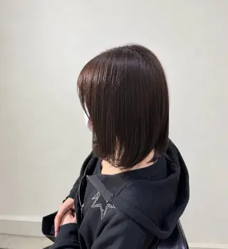 ミディアム カラー NOA/トレンドヘア ブリーチなし艶カラーのヘアスタイル