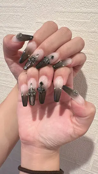 ネイル Luvia Ginzaのネイルデザイン
