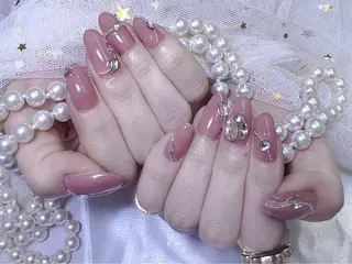 ネイル VIVIAN リサのネイルデザイン