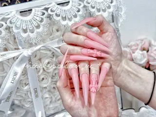 ネイル ✨Nailsalon Vi+✨のネイルデザイン