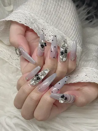 ネイル Lee Nailsのネイルデザイン