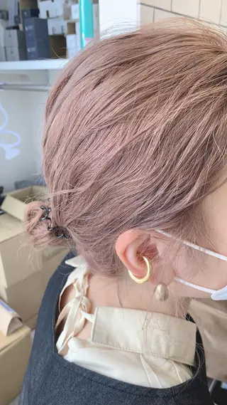 ミディアム 松本 聖のヘアスタイル