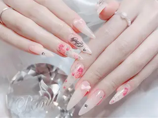 ネイル Rin Nail 新大久保店のネイルデザイン