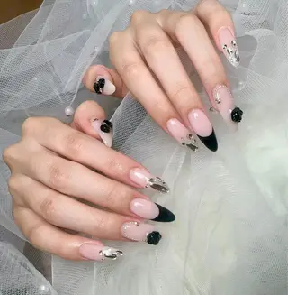 ネイル Hara Nail 【持ち込みOK】のネイルデザイン