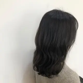 セミロング カラー arisa .のヘアスタイル