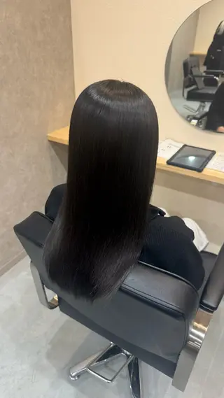 セミロング レイヤー/顔周り 透明感カラー🥂のヘアスタイル