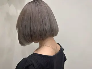 ショート カラー 💛🤍U too e’s /店長🧸のヘアスタイル