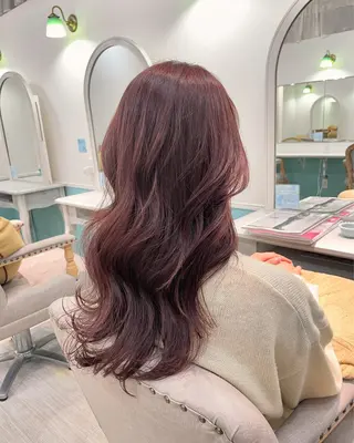 ロング ネモトメイナ🌿 今月末で退職しますのヘアスタイル