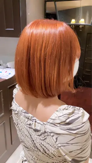 ショート カラー 曲がる縮毛矯正 LIBER 岩名のヘアスタイル