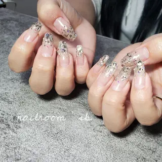 ネイル nailroom sb𓈒𓂂𓏸のネイルデザイン