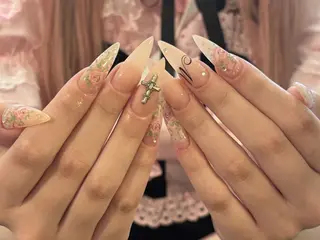 ネイル Yuu🎀 Belle Nailのネイルデザイン