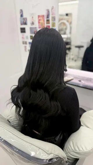 ロング カラー Rover 名古屋のヘアスタイル