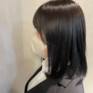 ミディアム カラー 🍮中山詩乃🍮顔 まわりデザイン◎のヘアスタイル