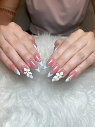 ネイル Julli NailStudioのネイルデザイン