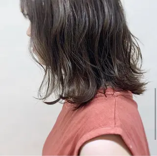 ミディアム 丸山 唯奈のヘアスタイル