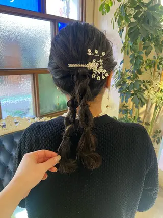 セミロング ヘアアレンジ 綾/ベージュカラー /パーマ🩰のヘアスタイル