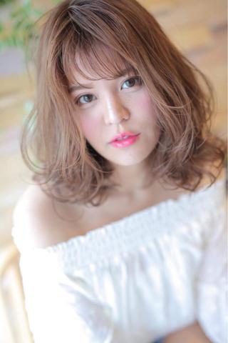 ミディアム 小川 海のヘアスタイル