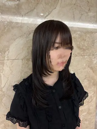 セミロング YOFA hair mikuのヘアスタイル