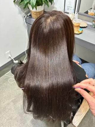 ロング 西村 花織のヘアスタイル