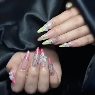 ネイル Melia Nailsのネイルデザイン