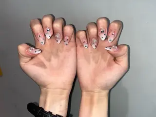 ネイル ネイルサロン トゥルースのネイルデザイン