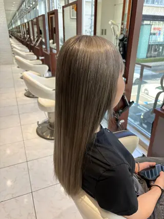 カラー 那愛 EARTH静岡駅前店のヘアスタイル