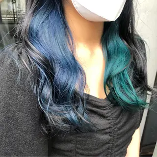 セミロング カラー 原宿サロン代表 デザインカラー伊藤卓のヘアスタイル