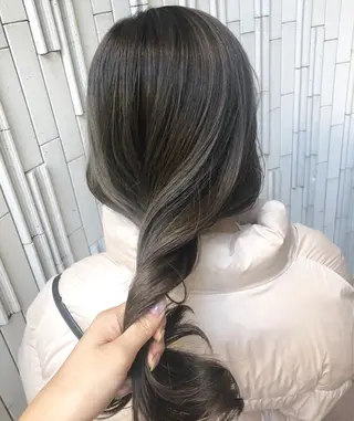 ロング カラー 🍊新宿南口🍊 ERINAのヘアスタイル