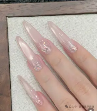 ネイル Nami Nail  サロンのネイルデザイン