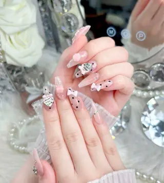 ネイル Miyu Nail Nambaのネイルデザイン