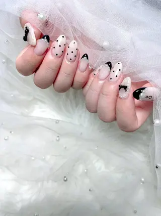 ネイル PEEKABOO 旧:momo京橋のネイルデザイン