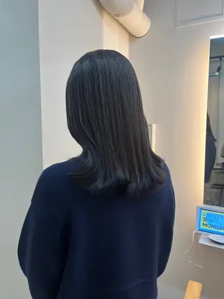 ミディアム カラー 竹内 穂乃佳のヘアスタイル