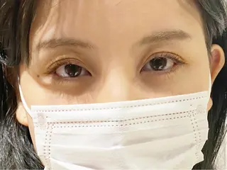 マツエク・マツパ アイリスト 蓑島伶奈の眉毛・アイブロウイメージ