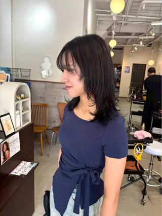 セミロング カラー LUCK ユナのヘアスタイル