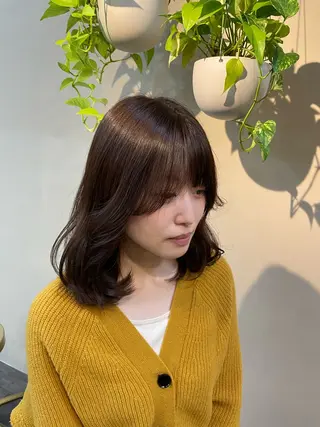 ミディアム 吉野 智行 美髪縮毛矯正髪質改善のヘアスタイル