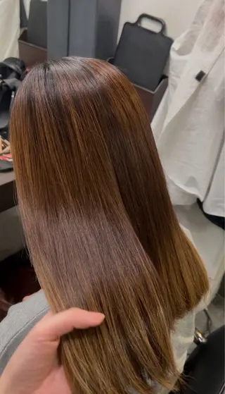 セミロング 南草津/トレンドカラ ー/パーマ　西村美月のヘアスタイル