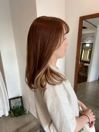 セミロング まつ あみのヘアスタイル