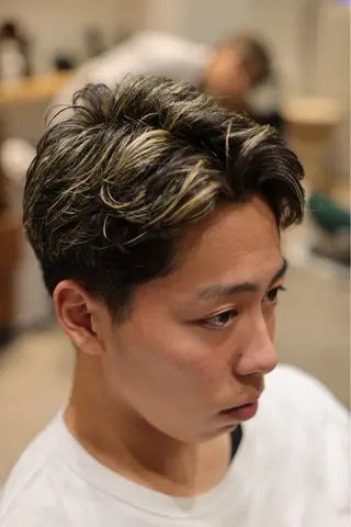 ミディアム カラー メンズ メンズカット✂️/ パーマ🪢/金敷幸作のヘアスタイル