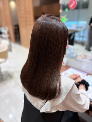 ロング 伊藤 アユミのヘアスタイル