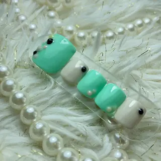 ネイル Legit nail salonのネイルデザイン