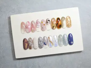 ネイル REMIA 🤍 NAKANEのネイルデザイン