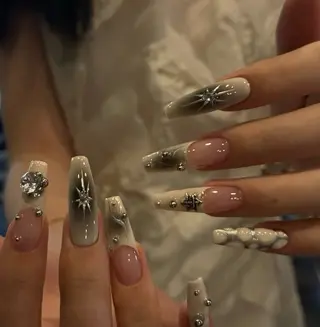 ネイル 大久保YISnail スカルプ専門店のネイルデザイン