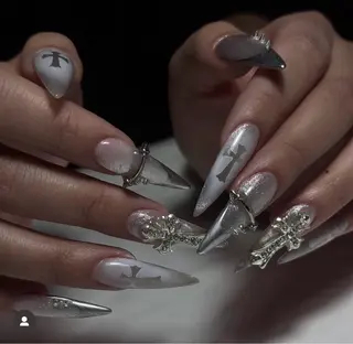 ネイル Lee Nails チップ長さだし専門店のネイルデザイン