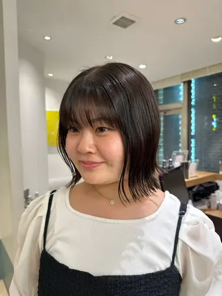 セミロング ヤスマルユイカ 髪質改善/透明カラーのヘアスタイル