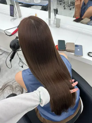ロング rio🧚🏻‍♀️ 暖色/グレージュのヘアスタイル