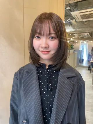 ミディアム カラー 狩野 羅夢のヘアスタイル