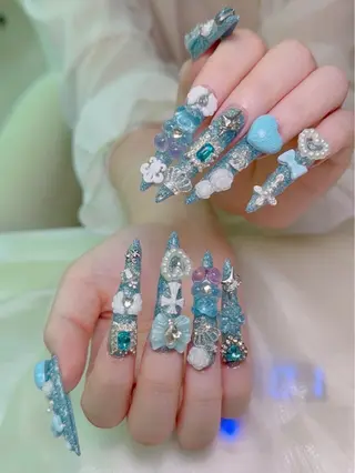 ネイル lucky nail 歌舞伎町のネイルデザイン